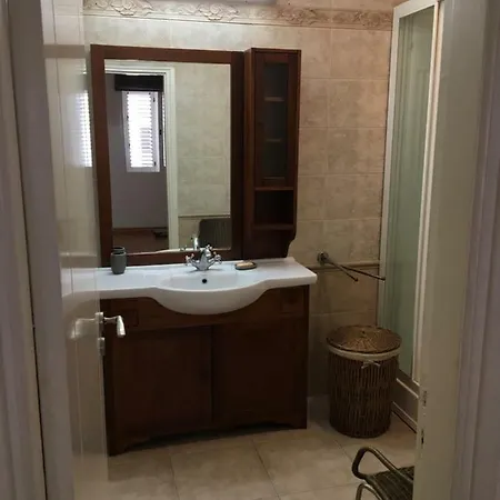 Διαμέρισμα Flat By The Sea